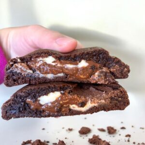 Cookie de Cacau com Chocolate Mesclado